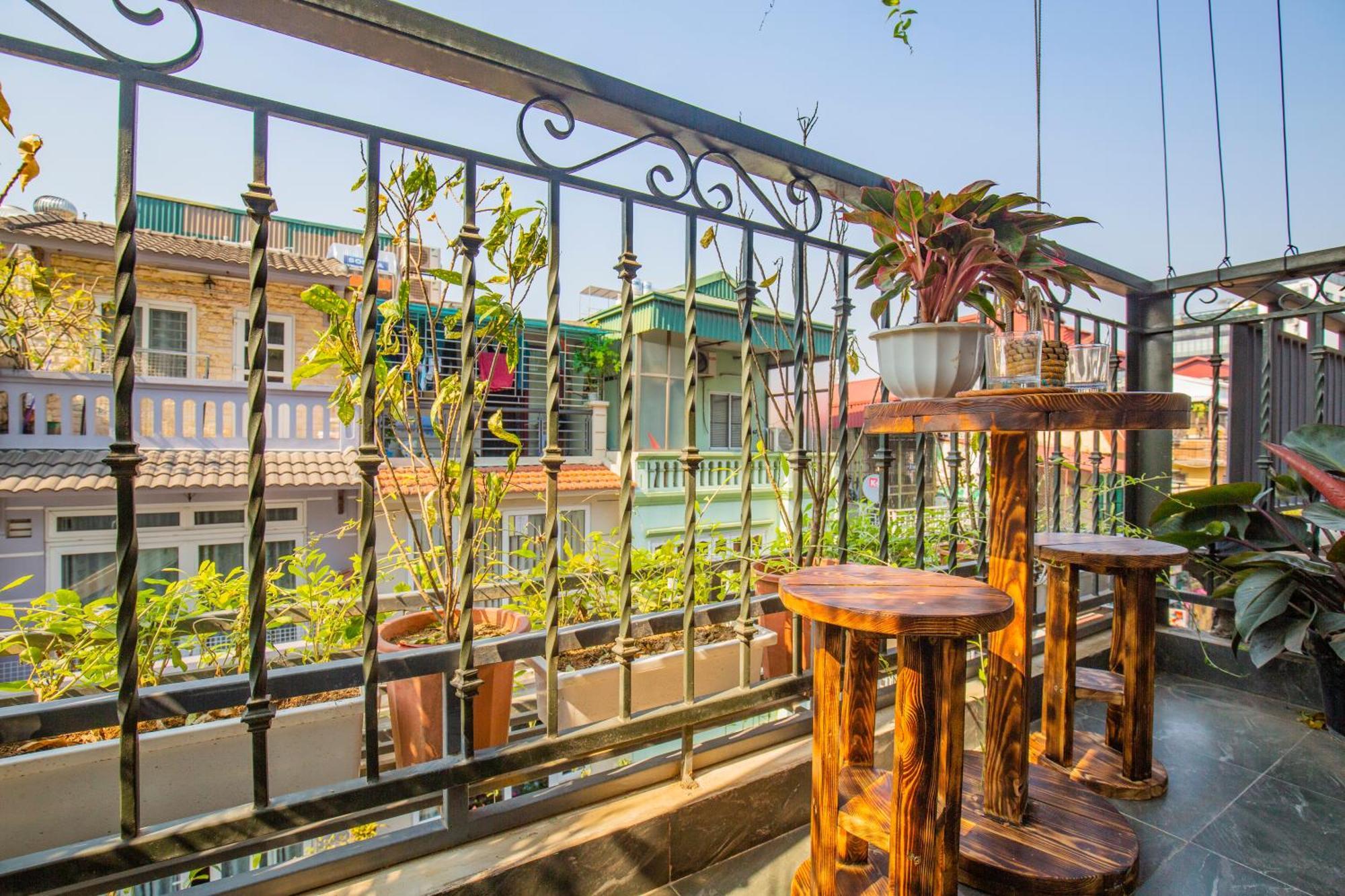 Mimosa Homestay Hanoi Exteriör bild