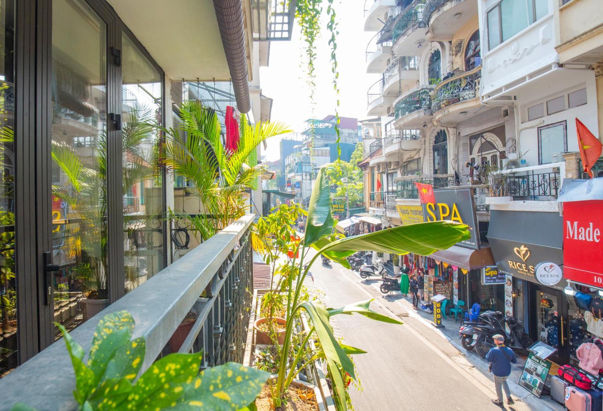 Mimosa Homestay Hanoi Exteriör bild